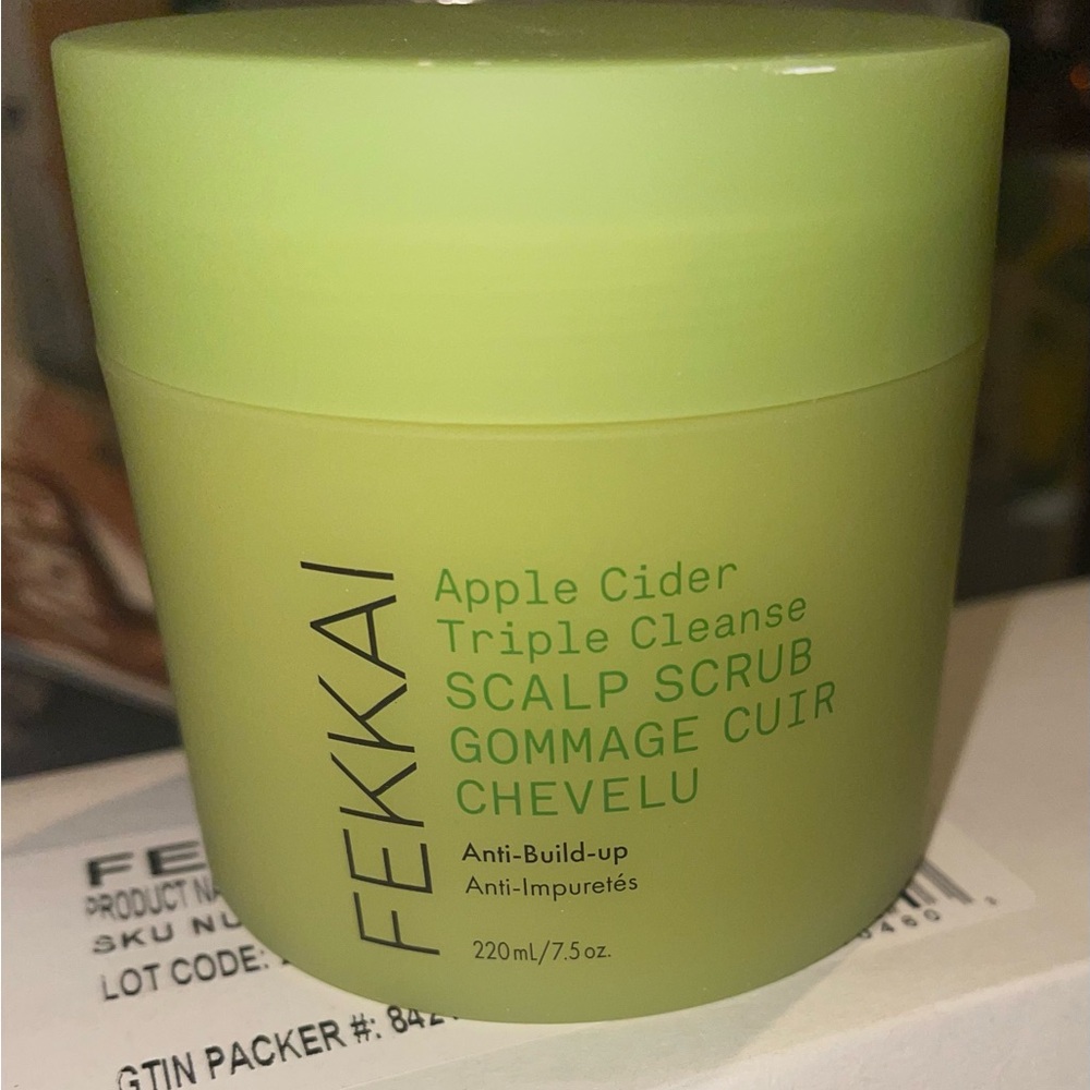 NEW! FEKKAI APPLE CIDER CLEANSE SCALP SCRUB 7.5 Oz